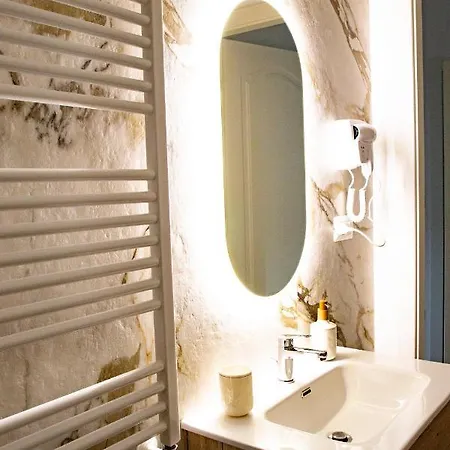 Ferienwohnung Palazzo Donnamaria Manfredonia Exterior foto